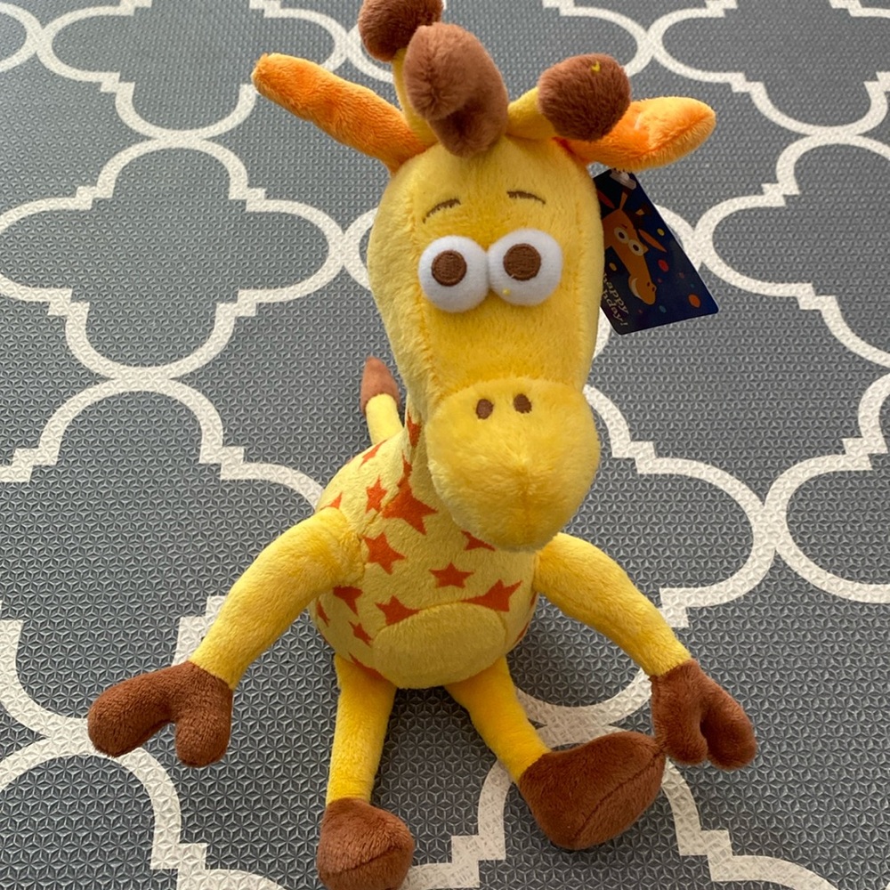 NWT ToysRus Mini Geoffrey Giraffe Plush - Age 0+